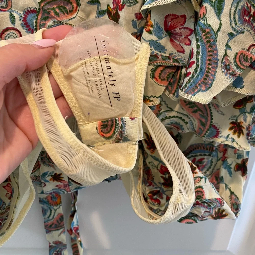 NWOT Free People Bodysuit - Picture 6 of 7